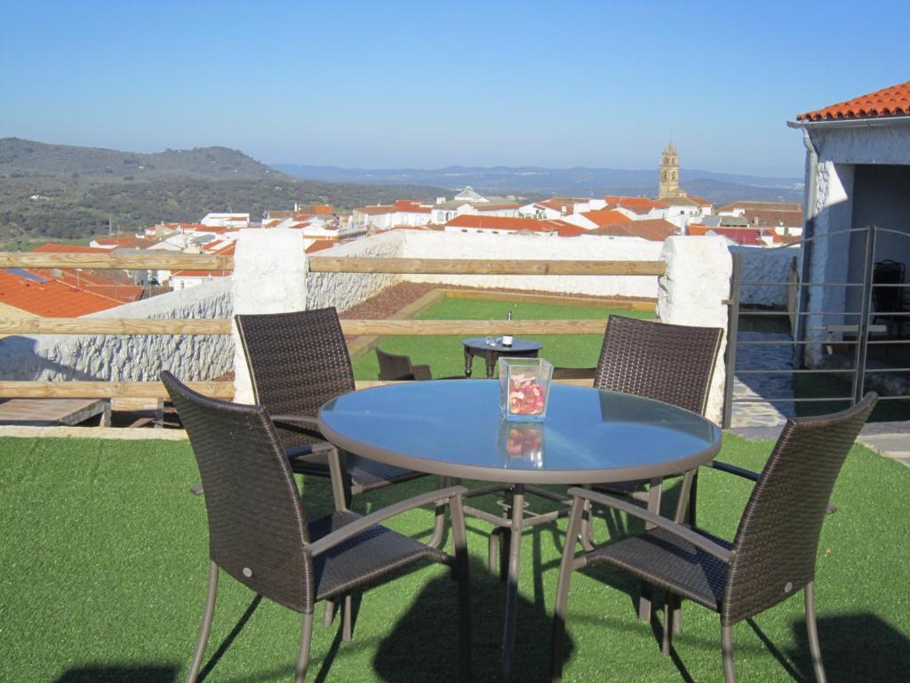 Mirador De Fuentes Pension Fuentes de León Kamer foto