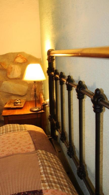 Mirador De Fuentes Pension Fuentes de León Buitenkant foto